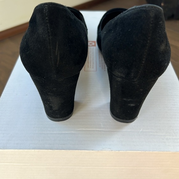 Vaneli Dedalo Suede Tassel Heels - Picture 4 of 10